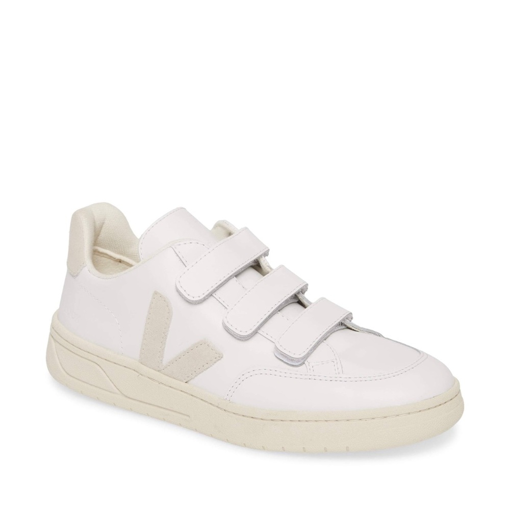 NWT Vejas V-Lock (NEVER WORN)